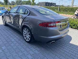 Jaguar XF 3.0 V6 Premium Luxury picture 4