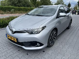 Damaged car Toyota Auris Touring Sports 1.3 Aspiration Navi Clima Camera 2017/12