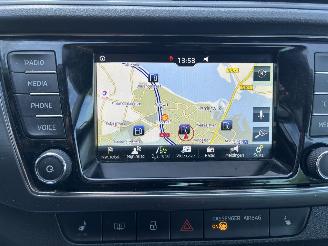 Skoda Fabia 1.0 TSI 81kw Automaat  clima navi  pdc picture 13