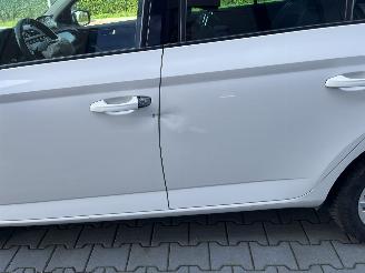 Skoda Fabia 1.0 TSI 81kw Automaat  clima navi  pdc picture 8