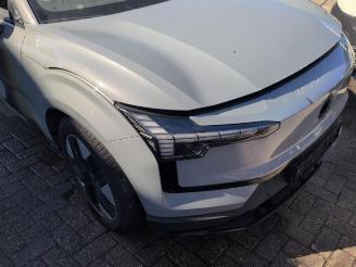 Volvo EX30 EX30, SUV, 2023 Single Motor Extended Range 69 kWh picture 1