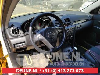 Mazda 3 3 Sport (BK), Hatchback, 2003 / 2009 1.6i 16V picture 13