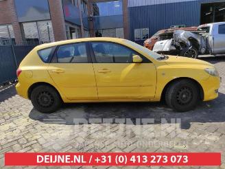 Mazda 3 3 Sport (BK), Hatchback, 2003 / 2009 1.6i 16V picture 8