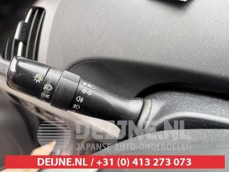 Toyota Prius Prius (ZVW3), Hatchback, 2009 / 2016 1.8 16V picture 13
