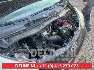 Toyota iQ iQ, Hatchback 3-drs, 2009 / 2015 1.0 12V VVT-i picture 23