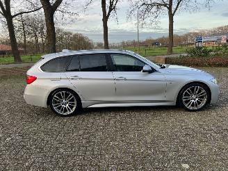 BMW 3-serie 320i M-sport aut. *pano* picture 2