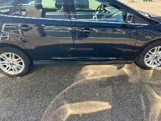 Ford Focus 1.0 Ecoboost Titanium picture 7