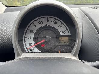 Toyota Aygo 5drs airco (werkt) picture 12