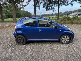 Toyota Aygo 5drs airco (werkt) picture 4