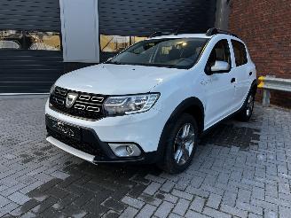 škoda osobní automobily Dacia Sandero STEPWAY 0.9 Tce NAVI / CRUISE / PDC 2019/6