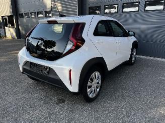 Toyota Aygo X 1.0 VVt-i CRUISE/ CAMERA / STOELVER / AIRCO picture 24