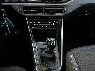 Volkswagen Polo 1.0 TSI CRUISE / NAVI / CAMERA / DIG COCKPIT / NIEUW MODEL picture 12
