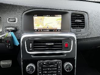 Volvo S-60 1.5 T3 AUTOMAAT / NAVI / CRUISE / LEER / PDC picture 16