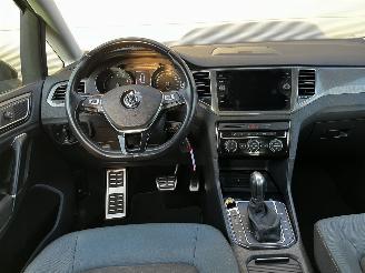 Volkswagen Golf Sportsvan 1.0 TSI AUTOMAAT / NAVI / CRUISE / CLIMA / CAMERA picture 11