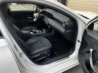 Mercedes A-klasse 220 AMG-PAKKET / PANODAK / CAMERA / AUTOMAAT picture 11