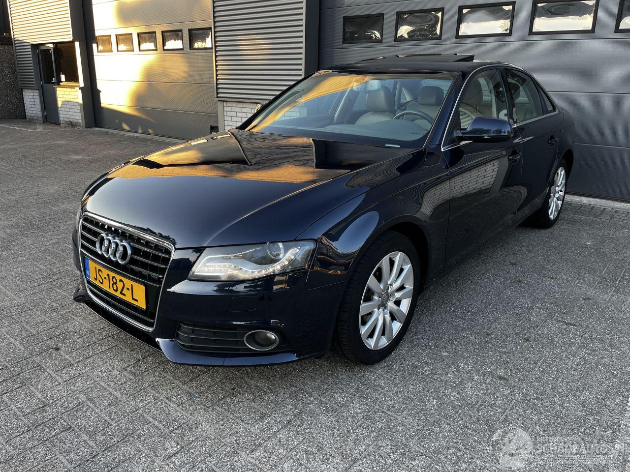 Audi A4 2.0 TFSI SEDAN / AUTOMAAT / NAVI / CRUISE