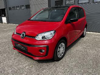 Unfallwagen Volkswagen Up! 1.0 BMT High Up! AUTOMAAT / CRUISE / CAMERA 2019/7