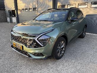 Unfallwagen Kia Sportage 1.6 T-GDI Hybrid GT-PLUSLINE PANODAK / AUTOMAAT / CAMERA 2022/8