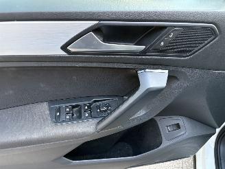 Volkswagen Tiguan 2.0 TSI 4 MOTION AUTOMAAT HIGHLINE picture 13