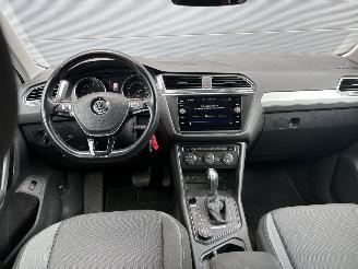 Volkswagen Tiguan 2.0 TSI 4X4 AUTOMAAT / NAVI / CRUISE / CAMERA picture 12