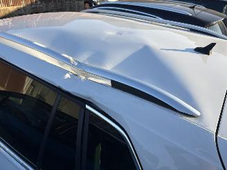 Volkswagen Tiguan 2.0 TSI 4X4 AUTOMAAT / NAVI / CRUISE / CAMERA picture 6