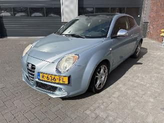 Unfallwagen Alfa Romeo MiTo 1.4T MOTORSCHADE 2009/7