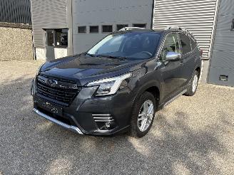 Unfallwagen Subaru Forester 2.0i e-BOXER Luxury 2024/8