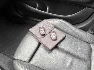 BMW 1-serie 118i SPORT / AUTOMAAT / LEER / NAVI / CRUISE / PDC picture 19