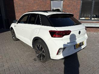 Volkswagen T-Roc 1.5 TSI R-line / PANODAK / AUTOMAAT / CAMERA / CRUISE / NAVI picture 19
