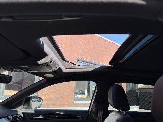 Volkswagen T-Roc 1.5 TSI R-line / PANODAK / AUTOMAAT / CAMERA / CRUISE / NAVI picture 12