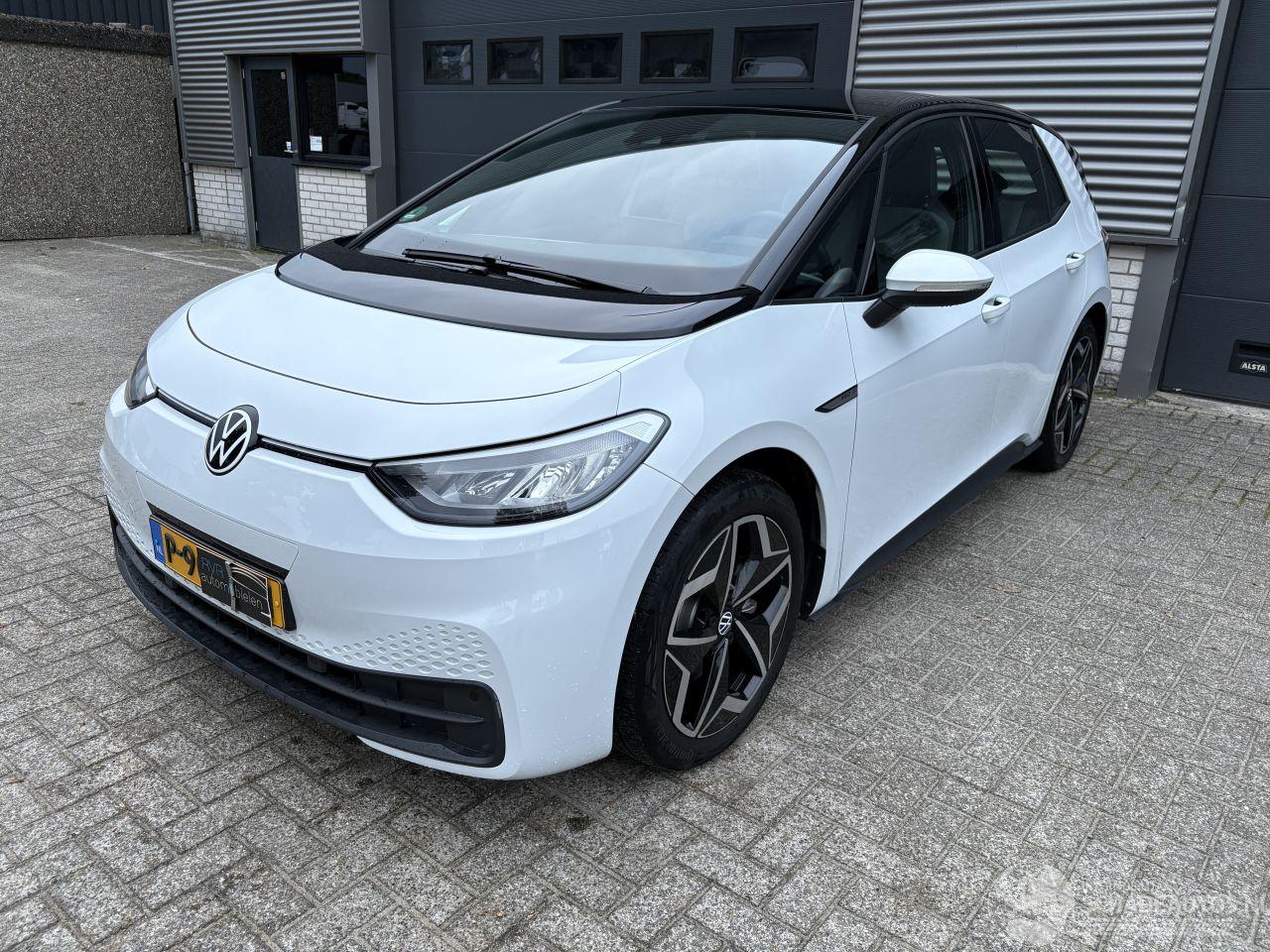 Volkswagen ID.3 PRO S 77kWh NAVI / CRUISE / PDC