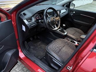 Renault Captur 1.0 TCe NAVI / CRUISE / PDC / BOSE picture 7