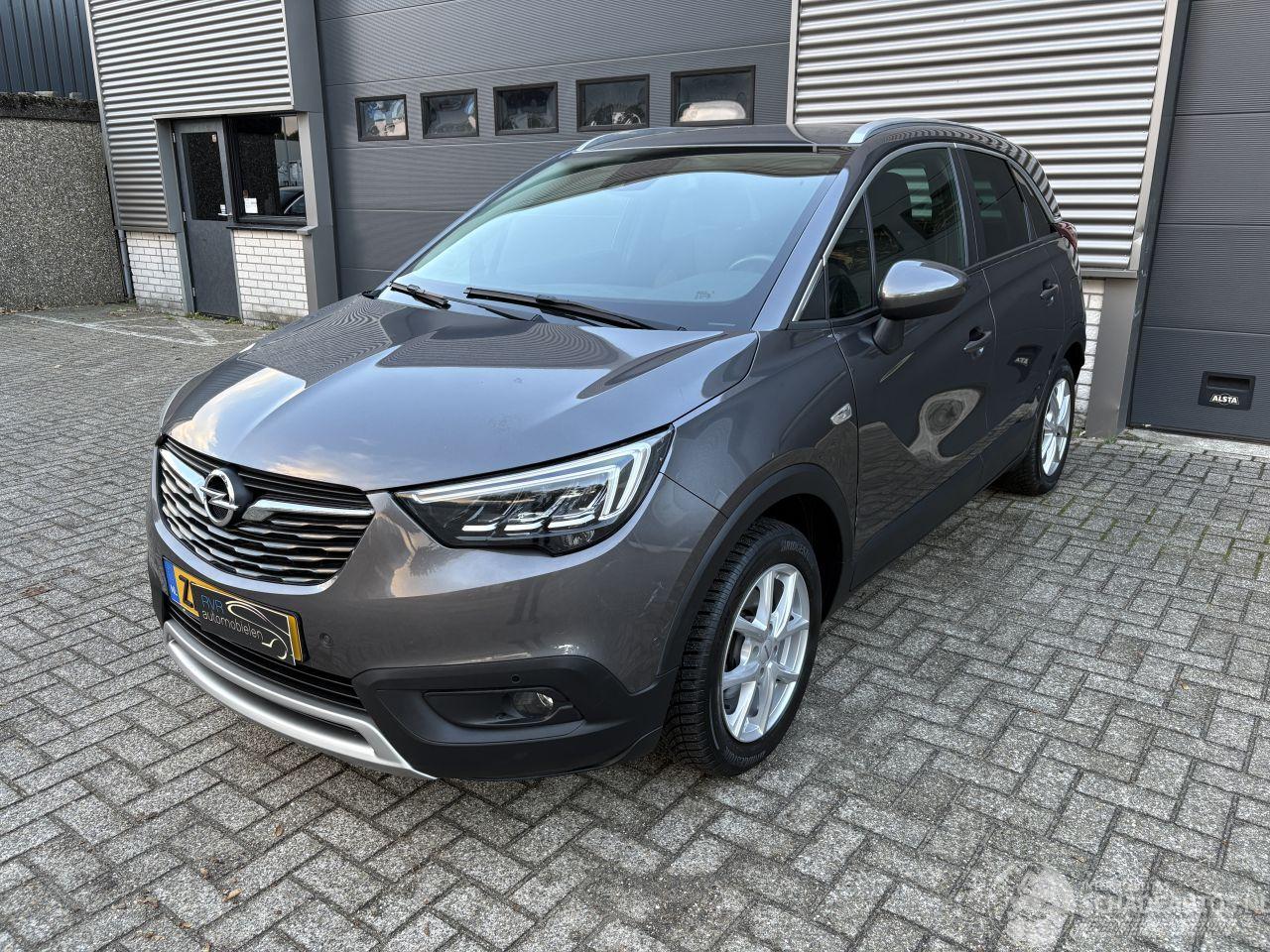 Opel Crossland X 1.2 TURBO AUTOMAAT / NAVI / CRUISE / AFK TREKHAAK