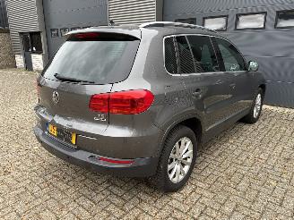 Volkswagen Tiguan 1.4 TSI Sport&Style NAVI / CRUISE / CAMERA picture 16