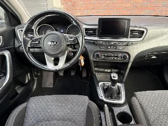 Kia Ceed 1.0 T-GDI Sportswagon NAVI / CAMRA / CLIMA / STOELVERW picture 12