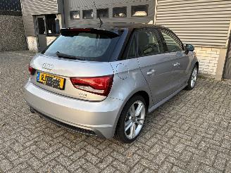 Audi A1 1.0 TFSI S-LINE / NAVI / CRUISE / 5 DEURS picture 19