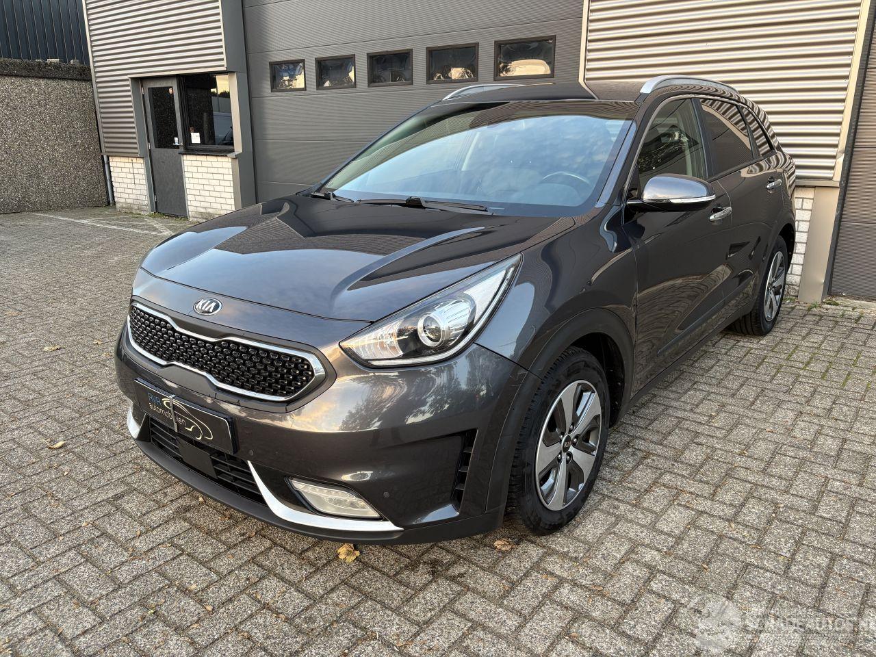 Kia Niro 1.6 GDI HYBRID / NAVI / CRUISE / CAMERA / LEER