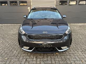 Kia Niro 1.6 GDI HYBRID / NAVI / CRUISE / CAMERA / LEER picture 2