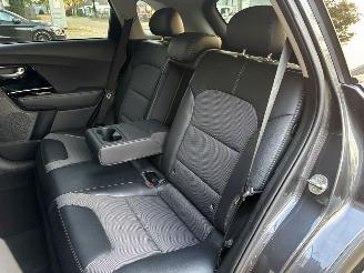 Kia Niro 1.6 GDI HYBRID / NAVI / CRUISE / CAMERA / LEER picture 9