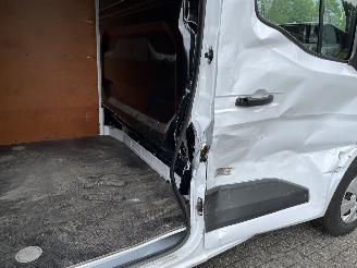 Renault Master 35 2.0 dCi 96kw Extra L2H2 Navi Airco picture 15