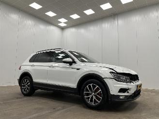 krockskadad bil auto Volkswagen Tiguan 1.4 TSI DSG Panomaradak Navi Clima 2018/5