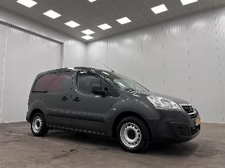 skadebil bedrijf Peugeot Partner 1.6 BlueHDi Airco 2018/9