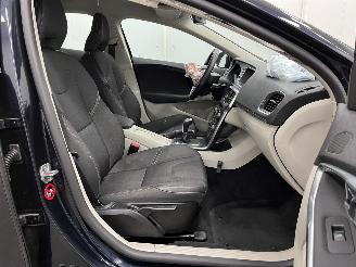 Volvo V-40 Cross Country 2.0 T3 Momentum Navi Clima picture 9