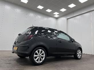 Opel Corsa 1.4 16V Airco picture 2