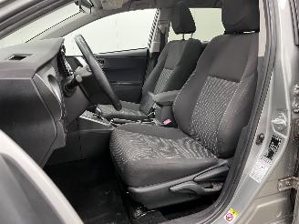 Toyota Auris Touring Sports 1.8 Hybrid Panoramadak Navi Clima picture 9