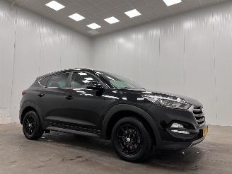 Coche accidentado Hyundai Tucson 1.6 GDi Comfort Navi Clima 2016/8