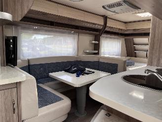 Hobby  De Luxe 650 UMF Prestige Airco Mover picture 12