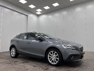 skadebil auto Volvo V-40 Cross Country 2.0 D2 Autom. Navi Clima 2017/3