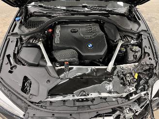 BMW 5-serie Touring 520i Autom. M-Sport Panoramadak Navi Clima picture 18