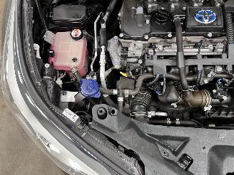 Toyota C-HR 1.8 Hybrid Dynamic Navi Clima picture 16